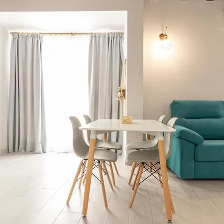 Апартаменты Allo Plateros Centro Jacuzzi Comunitario *