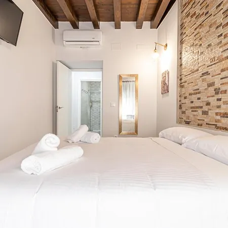 Allo Plateros Centro Jacuzzi Comunitario Апартаменты *