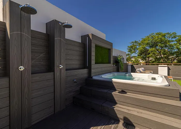 Allo Plateros Centro Jacuzzi Comunitario Apartment *