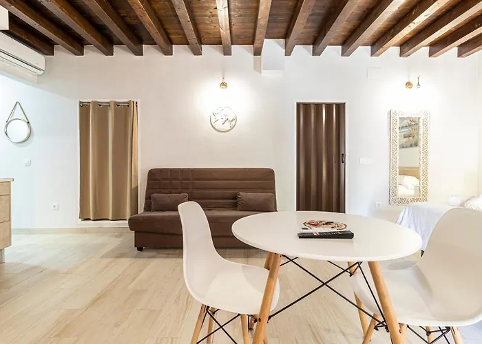 Allo Plateros Centro Jacuzzi Comunitario جيريز