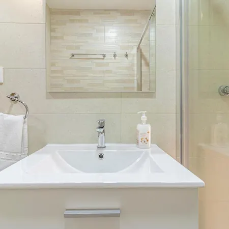 Allo Plateros Centro Jacuzzi Comunitario جيريز
