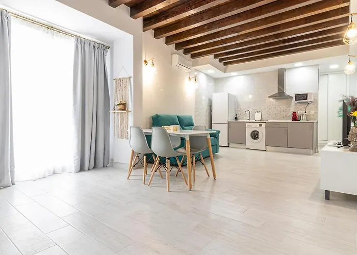 Allo Plateros Centro Jacuzzi Comunitario Apartment Jerez de la Frontera